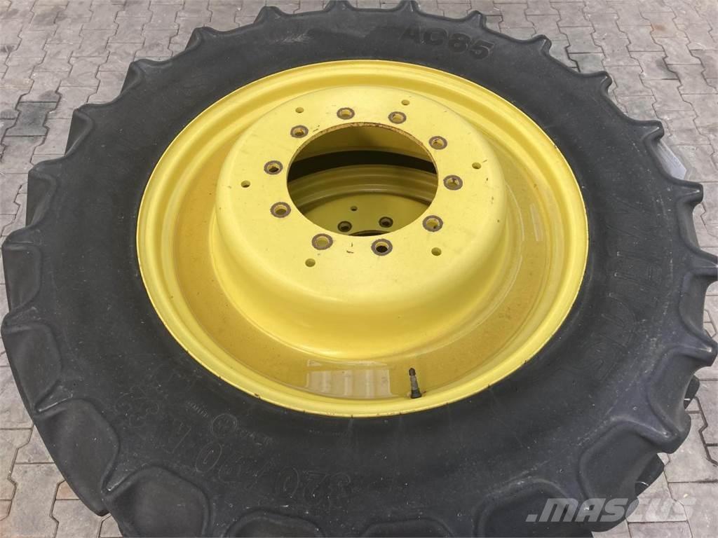 Mitas 320/90R32 タイヤ、ホイル、リム