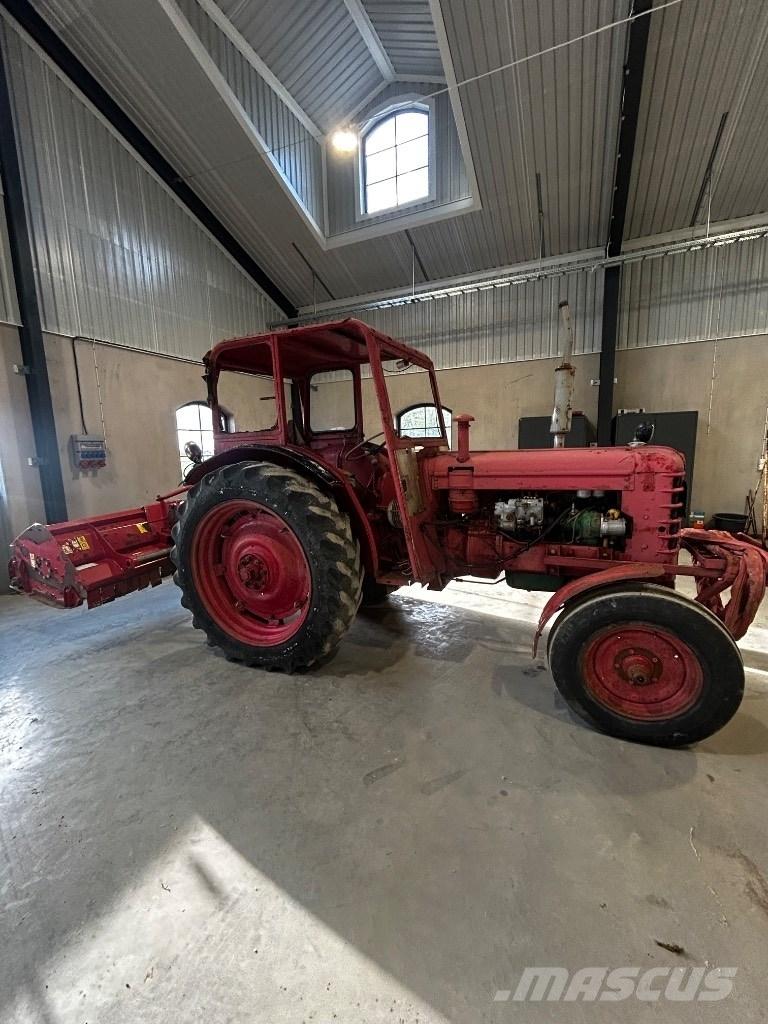 Volvo BM 350 トラクター