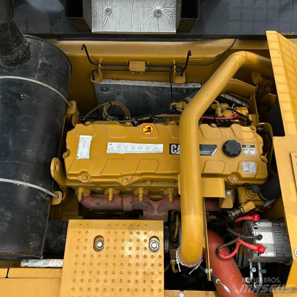 CAT 336D 大型油圧ショベル12t以上（パワーショベル・ユンボ）
