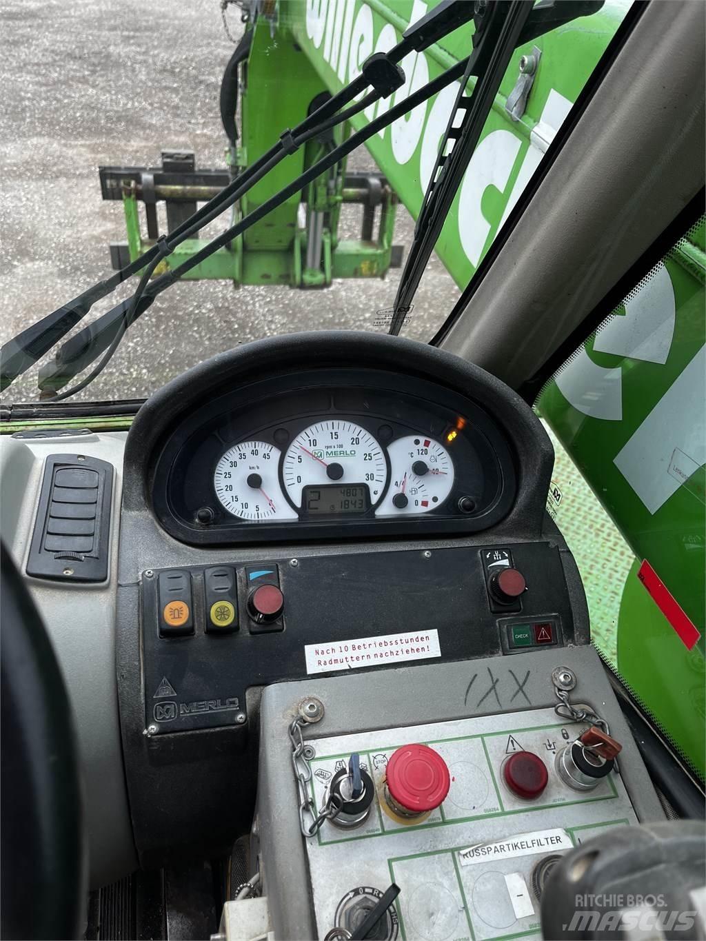 Merlo Roto 38.16 テレスコーピックハンドラー