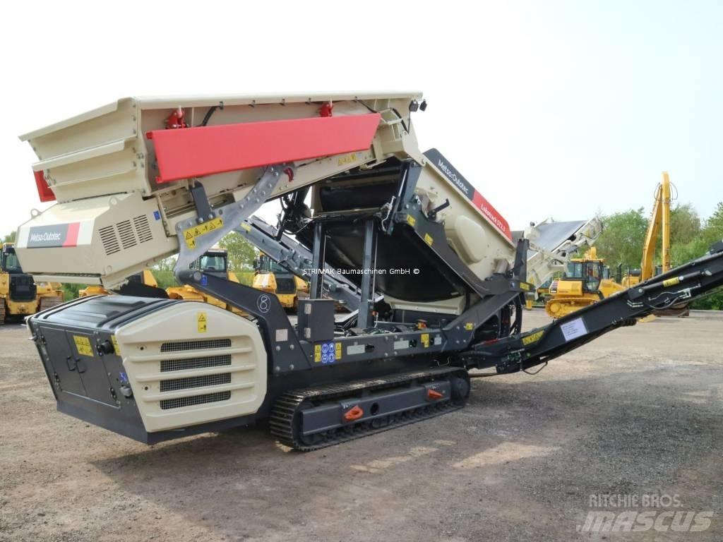 Metso ST 2.3 自走式スクリーン