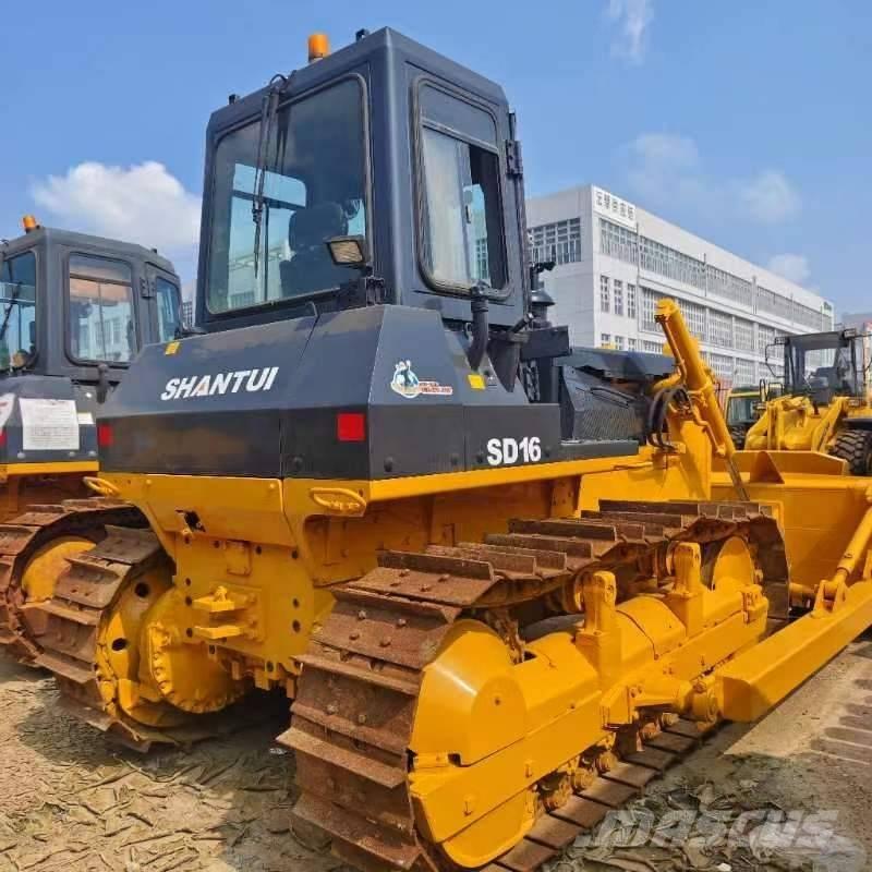 Shantui SD 16 ブルドーザー