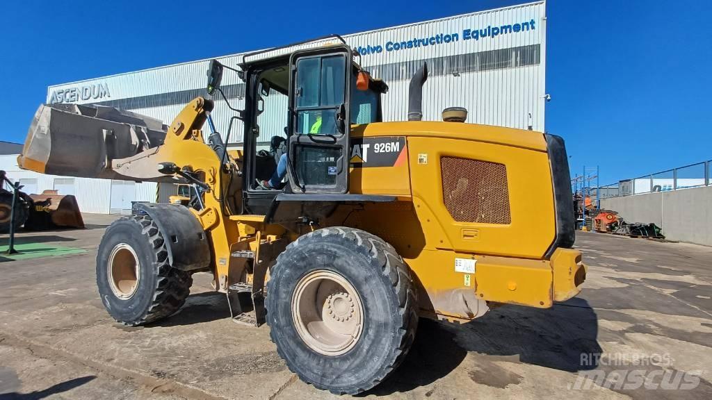 CAT 926M ホイールローダー・タイヤショベル
