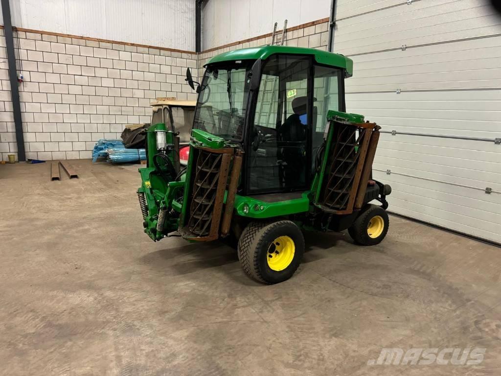 John Deere 1905 乗用・自走モア/芝刈り機