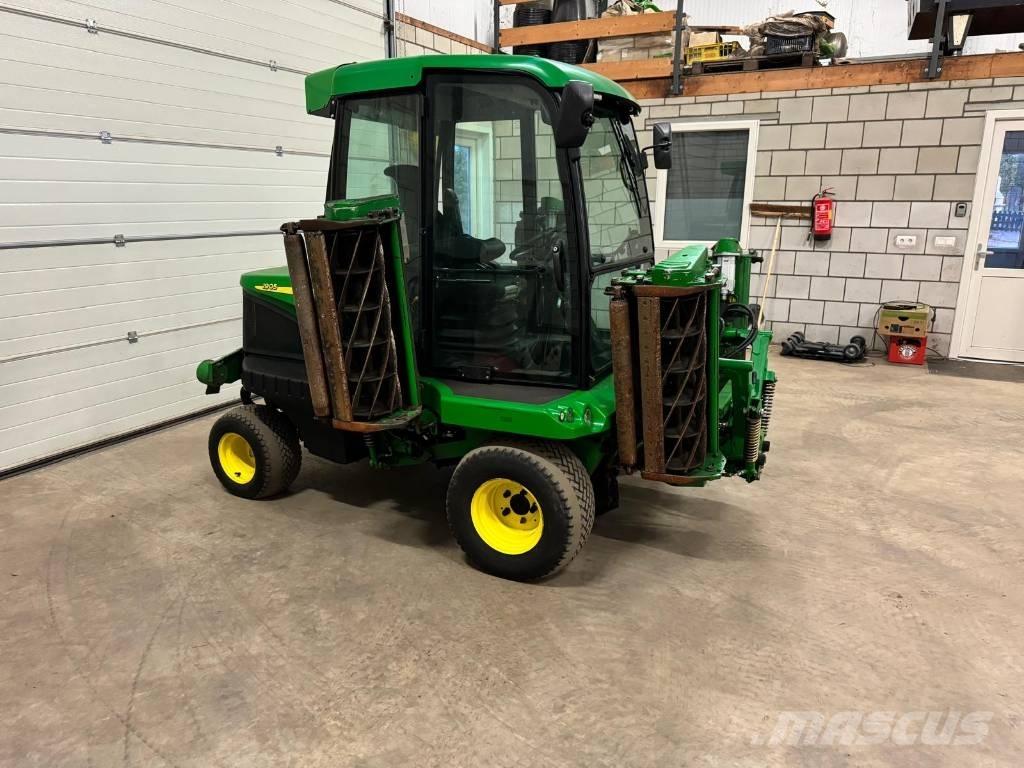 John Deere 1905 乗用・自走モア/芝刈り機