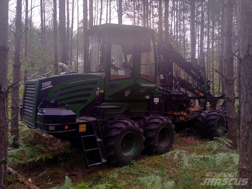 HSM 208 F フォワーダー