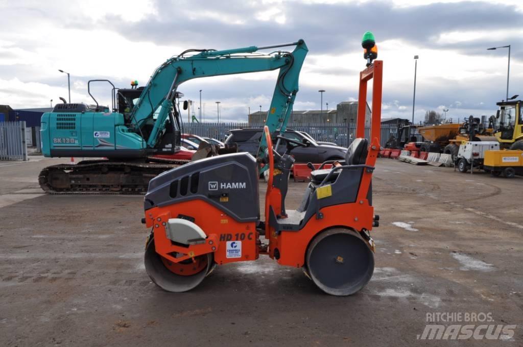 Hamm HD 10 C VV タンデムローラ