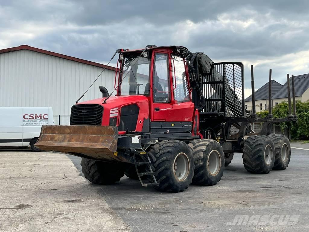 Komatsu 855 フォワーダー