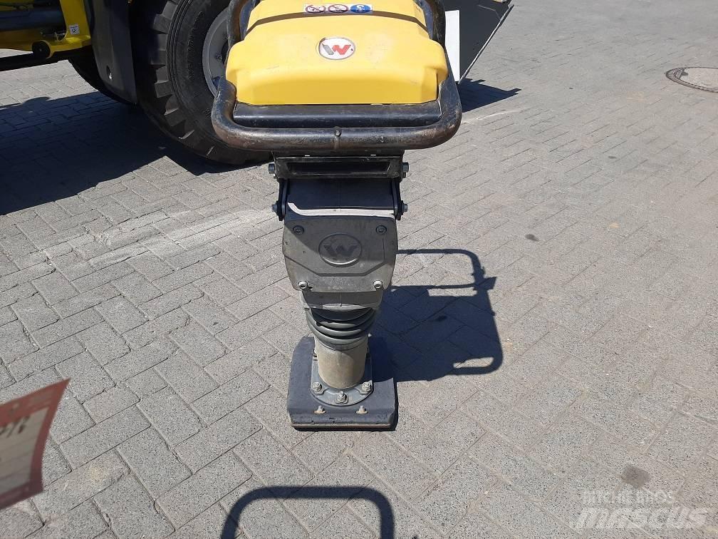 Wacker Neuson AS60e タンパ/転圧バイブレータ