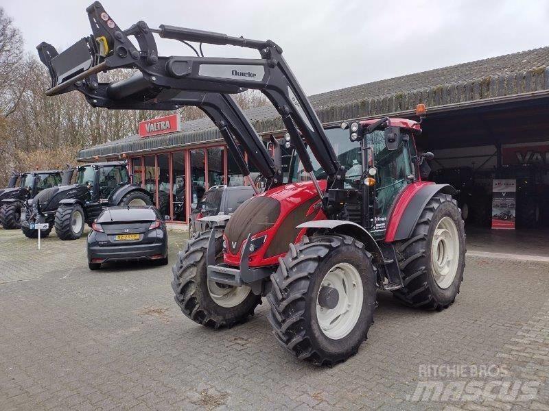 Valtra A 134 LH トラクター