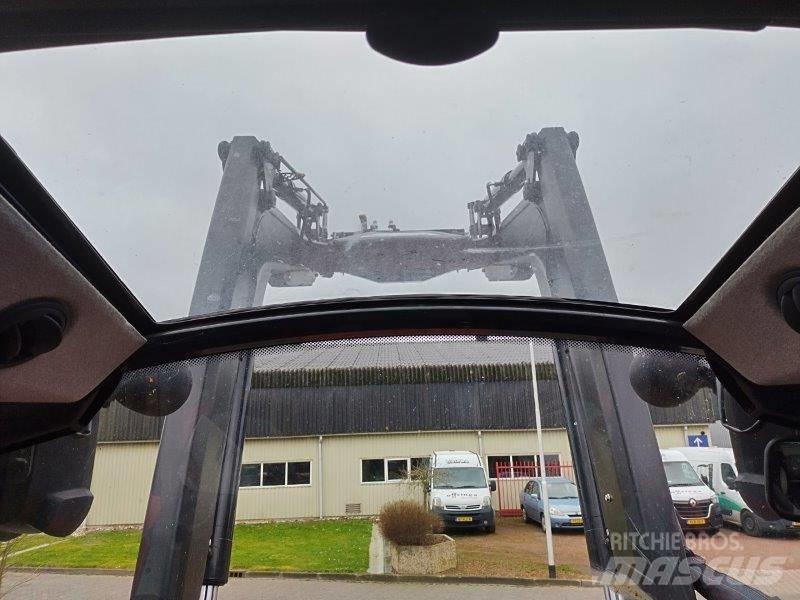 Valtra A 134 LH トラクター