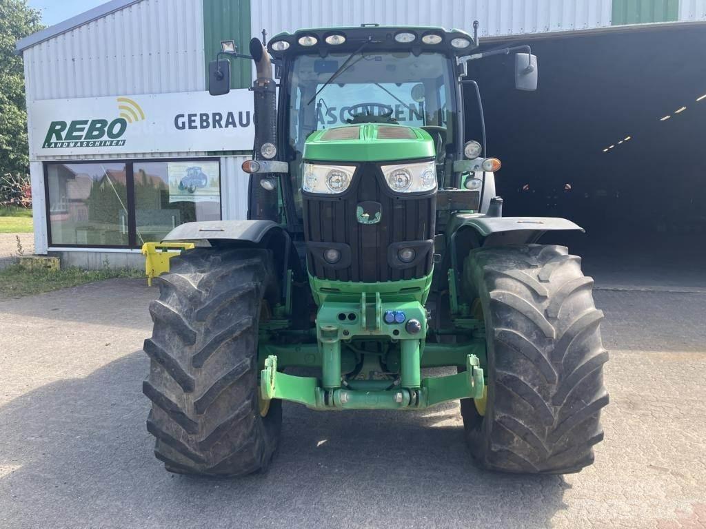 John Deere 6210R トラクター