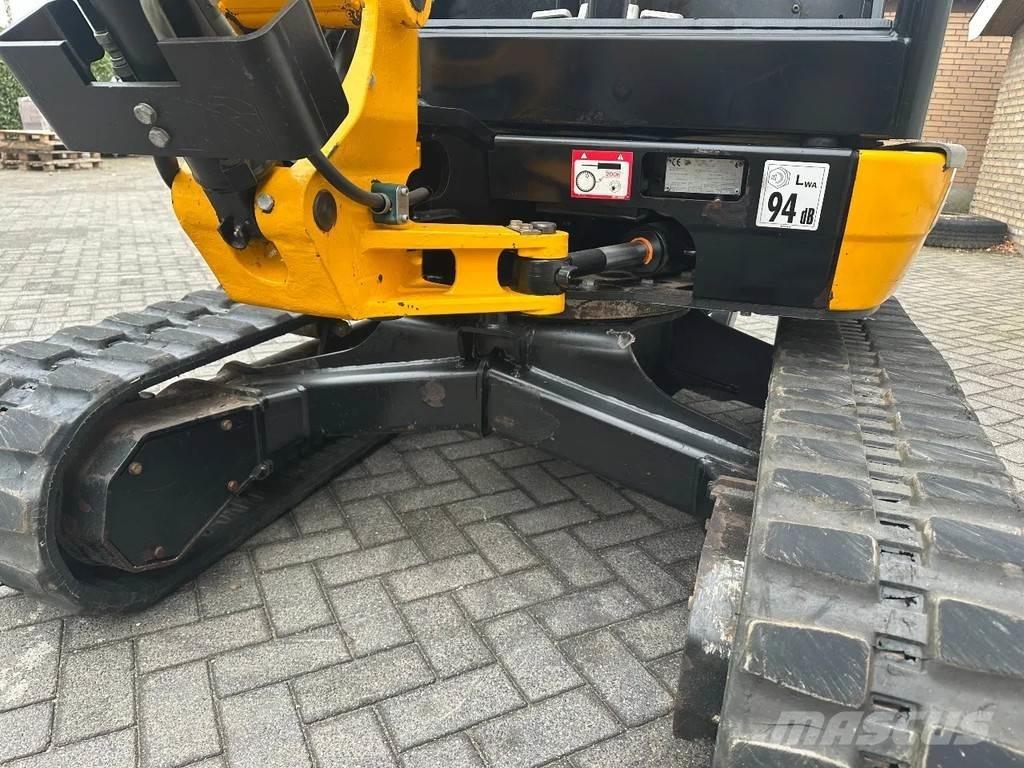 JCB 8026 CTS ミニ油圧ショベル 7t以下（ミニユンボ・ミニディガー）