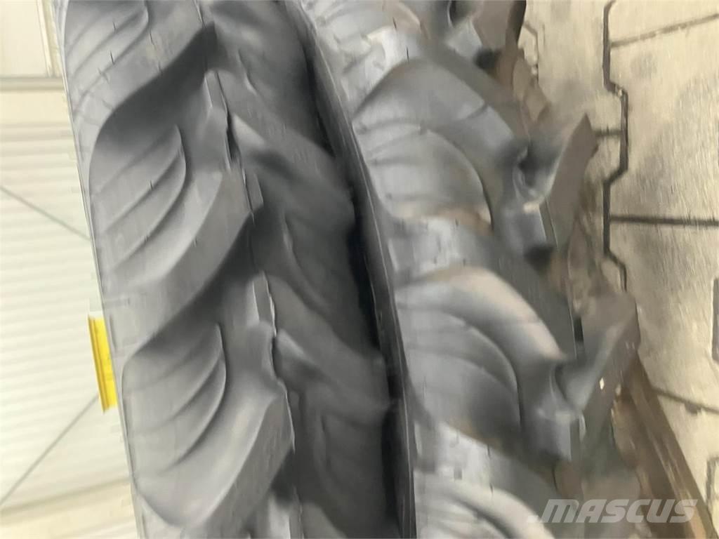 Taurus 230/95R36 タイヤ、ホイル、リム