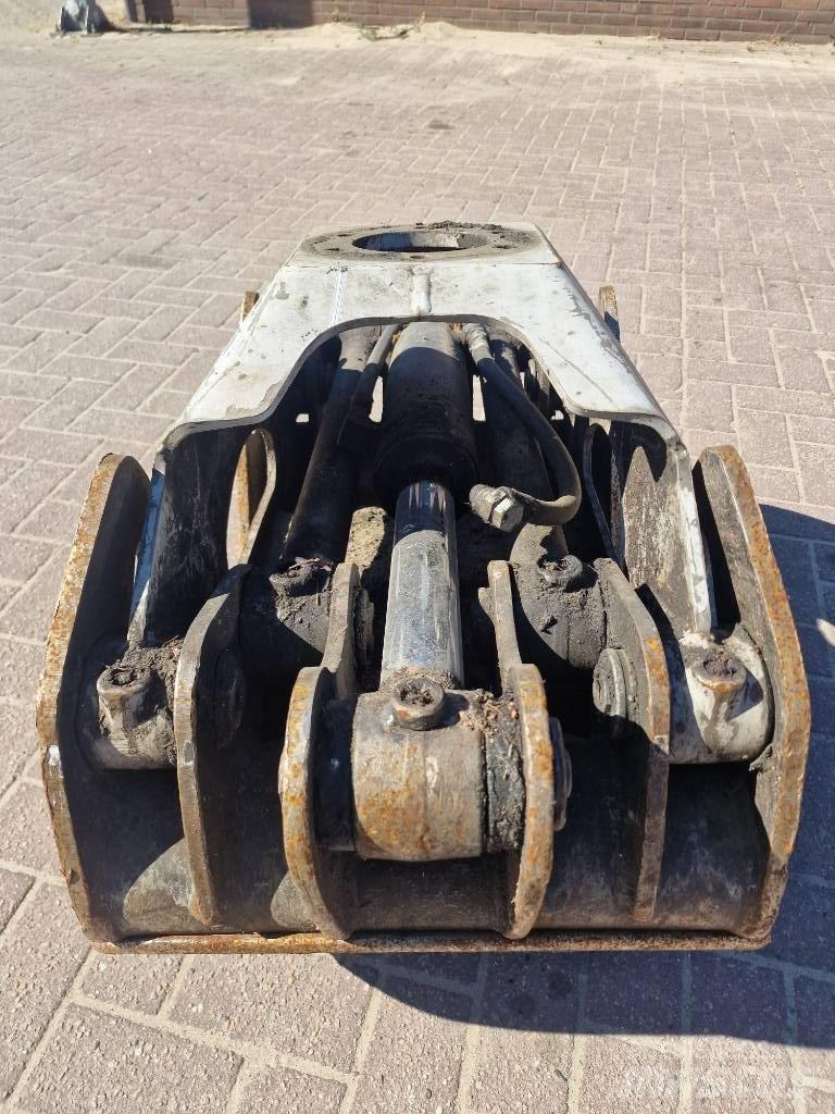 Komatsu G36 林業機械-その他