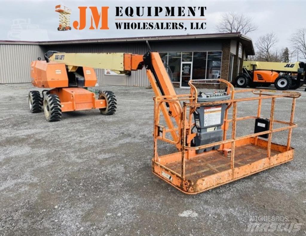JLG 660 SJ ブームリフト　直伸型