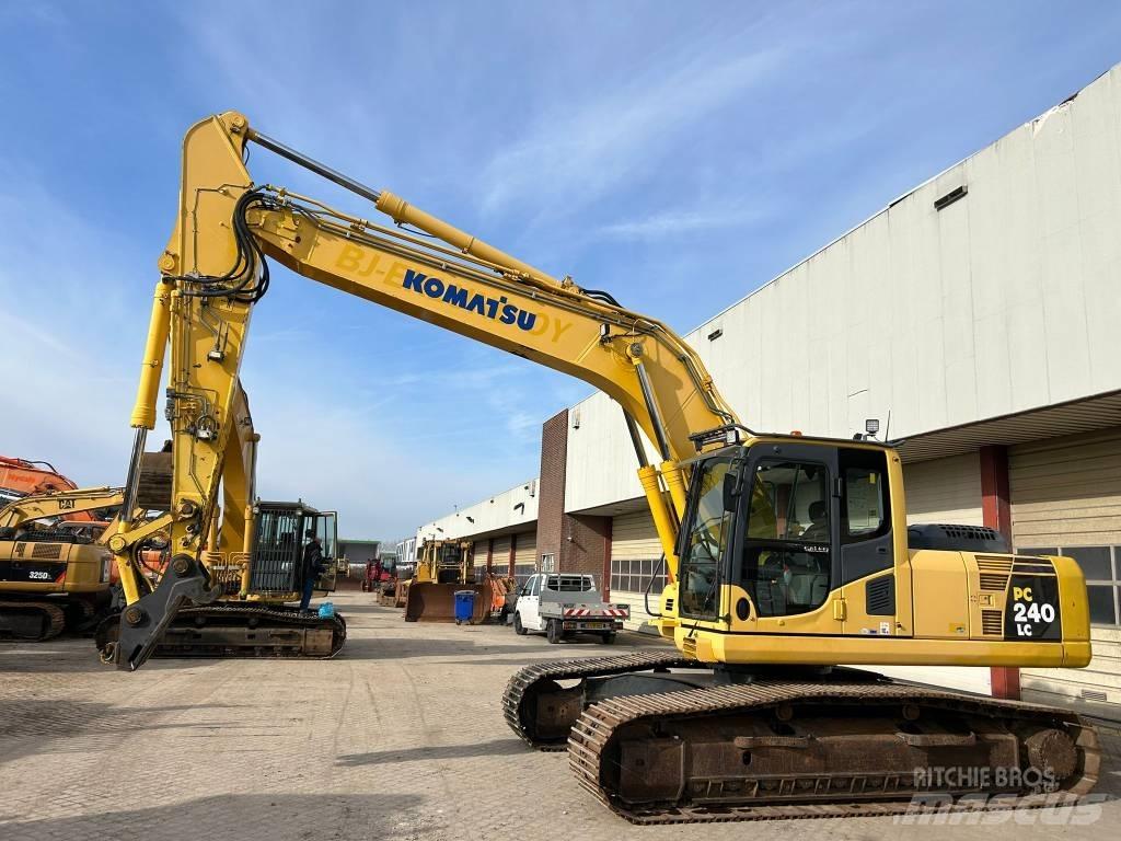 Komatsu PC 240 LC-8 大型油圧ショベル12t以上（パワーショベル・ユンボ）