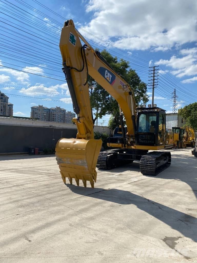 CAT 320 D 大型油圧ショベル12t以上（パワーショベル・ユンボ）