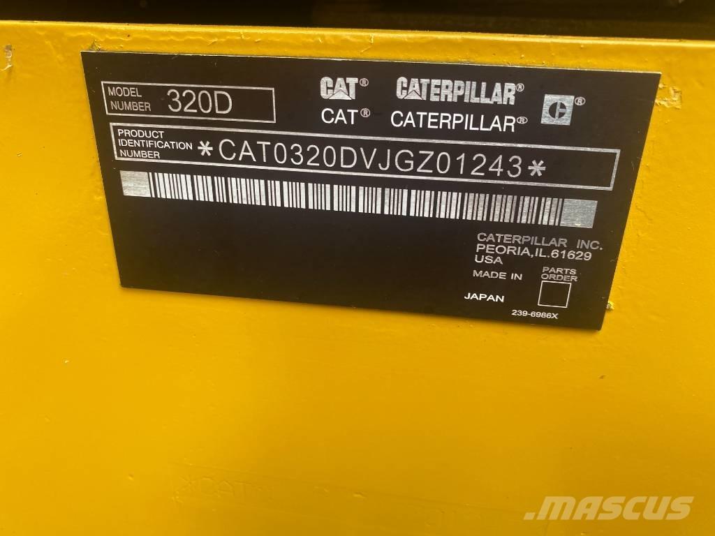 CAT 320 D 大型油圧ショベル12t以上（パワーショベル・ユンボ）