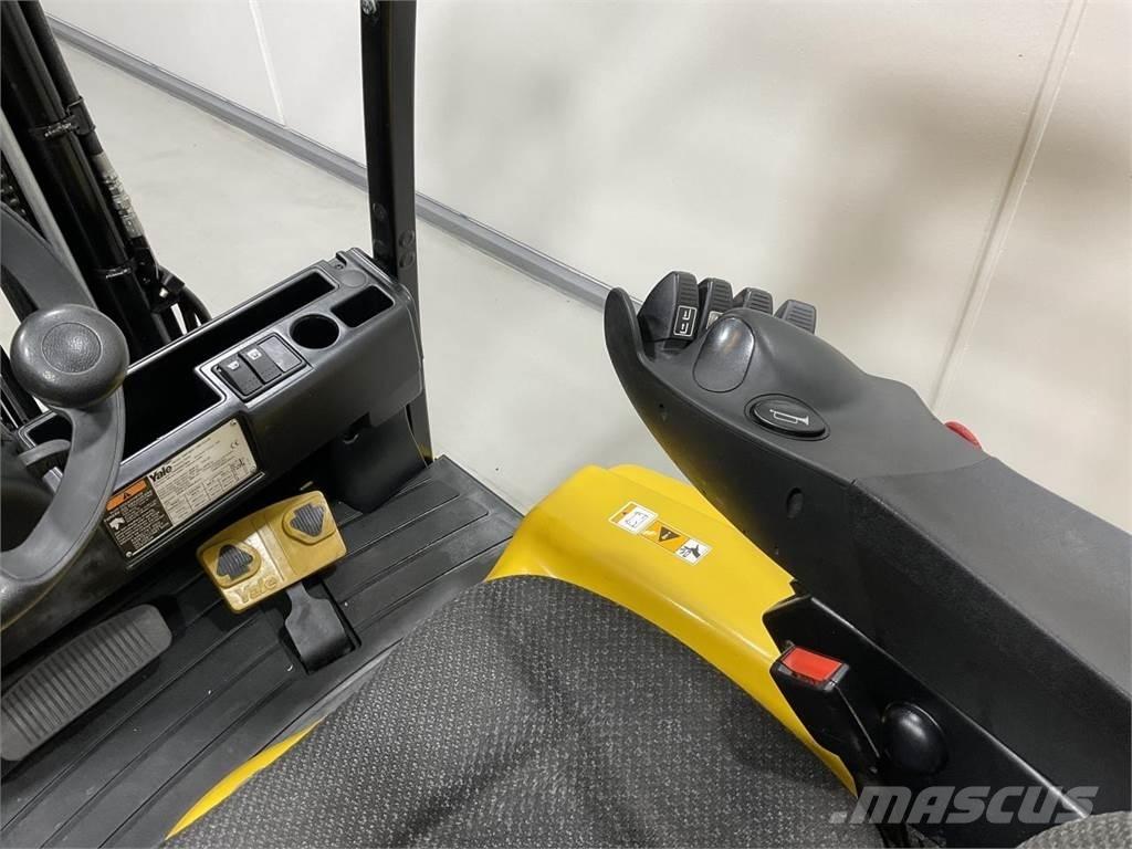Yale ERP18VF バッテリーフォークリフト