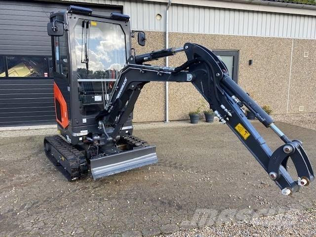Eurocomach 19 ZT ミニ油圧ショベル 7t以下（ミニユンボ・ミニディガー）