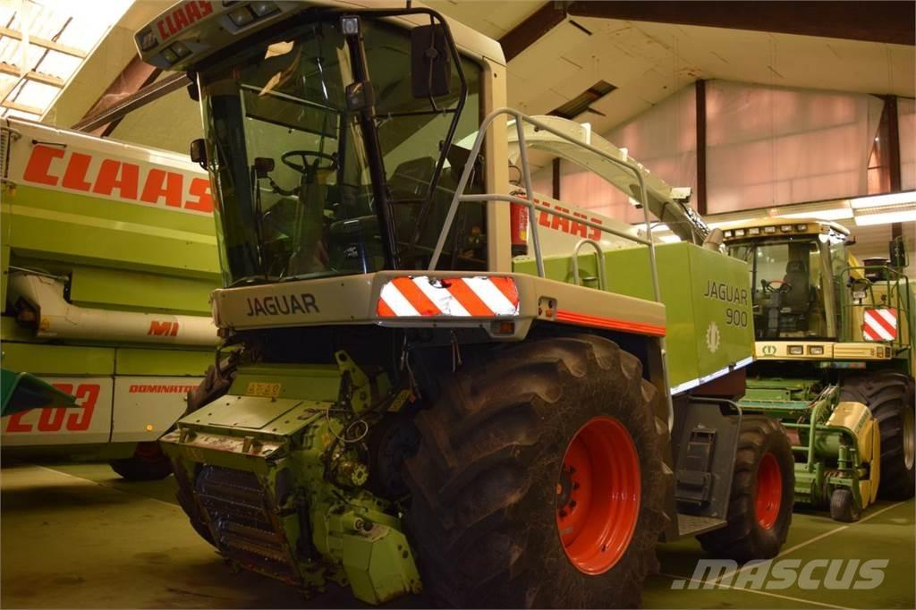 CLAAS Jaguar 900 自走式フォレージハーベスター