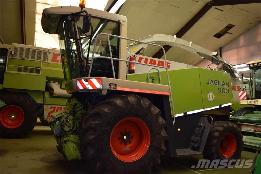 CLAAS Jaguar 900 自走式フォレージハーベスター