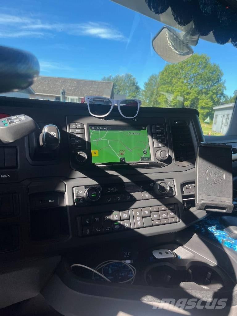 Scania R530 中古トラクターヘッド | トレーラーヘッド
