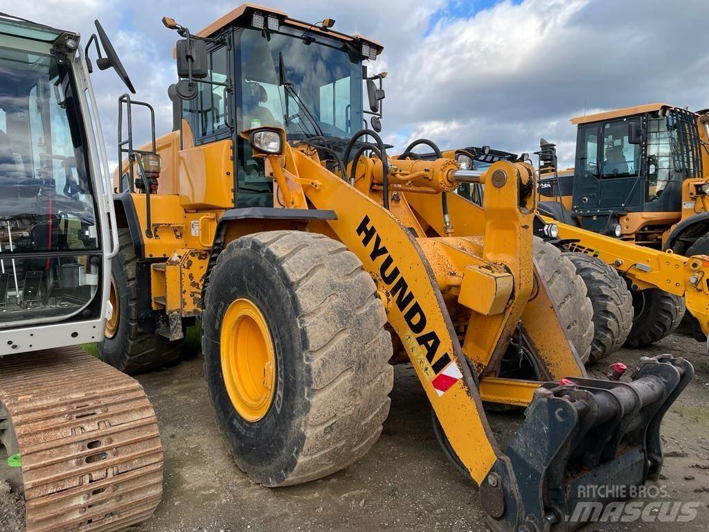 Hyundai HL 960 ホイールローダー・タイヤショベル