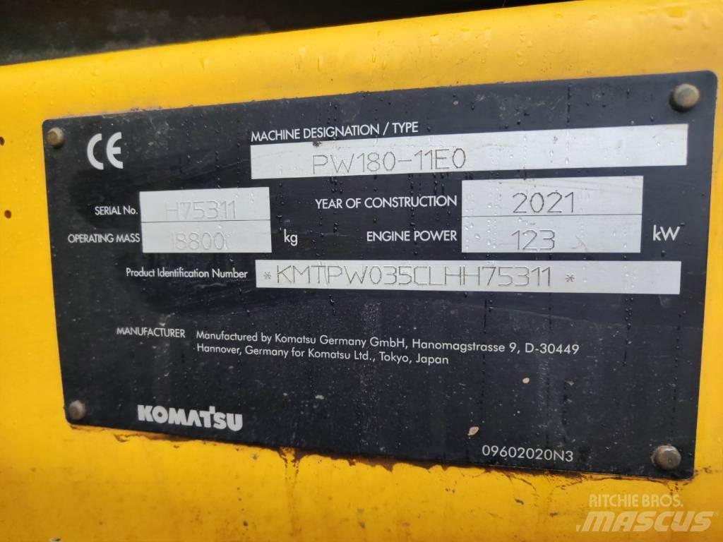 Komatsu PW180-11 ホイール式油圧ショベル（パワーショベル・ユンボ・バックホー）