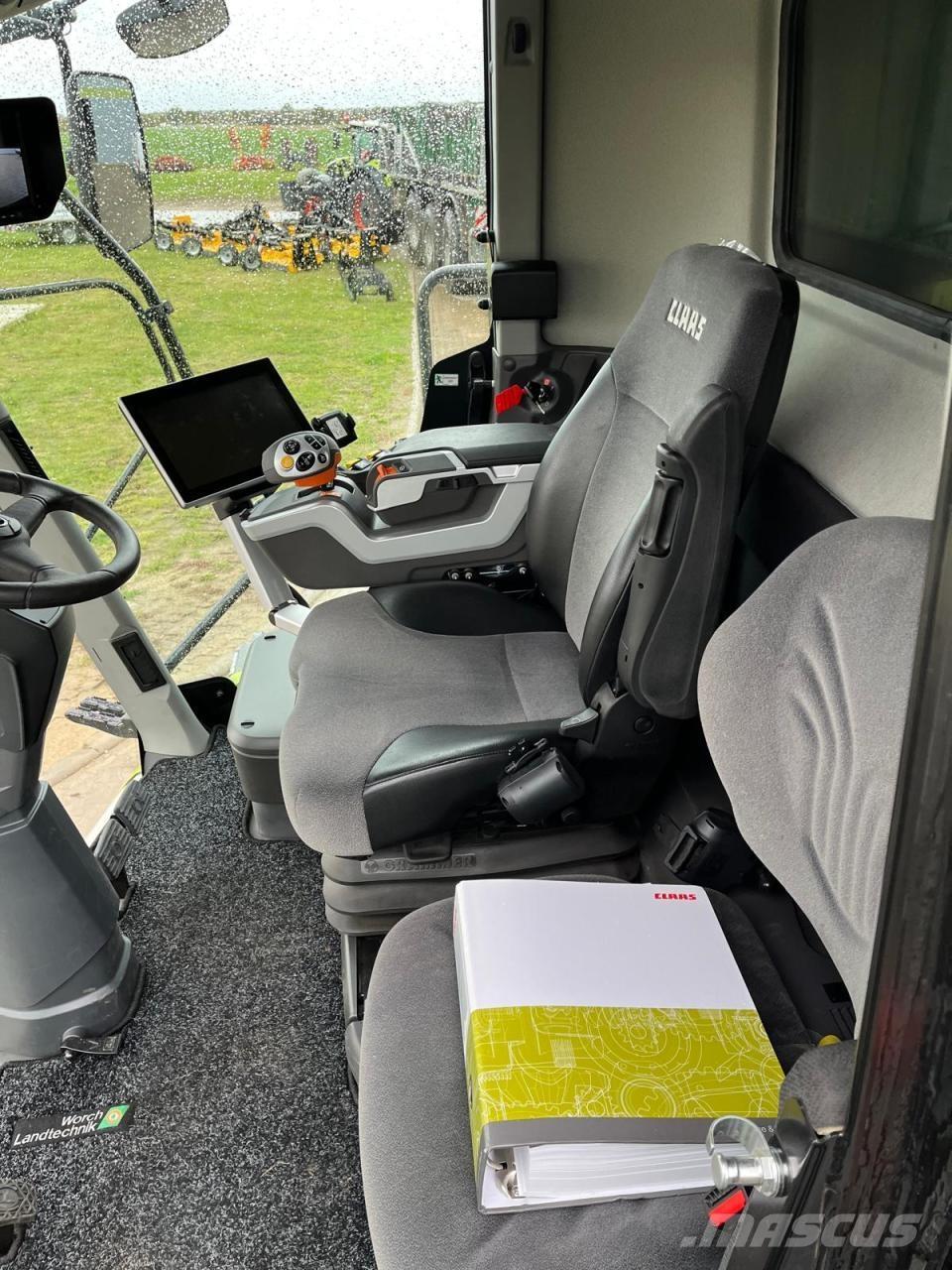 CLAAS Lexion 5300 コンバイン