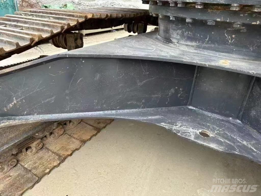 Komatsu PC 210-10 大型油圧ショベル12t以上（パワーショベル・ユンボ）