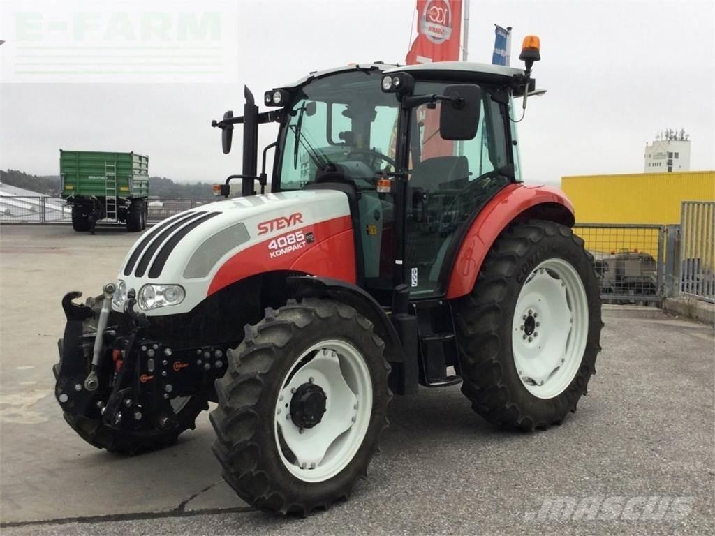 Steyr 4085 Kompakt トラクター