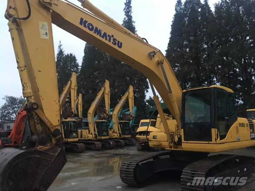 Komatsu pc200-7 大型油圧ショベル12t以上（パワーショベル・ユンボ）