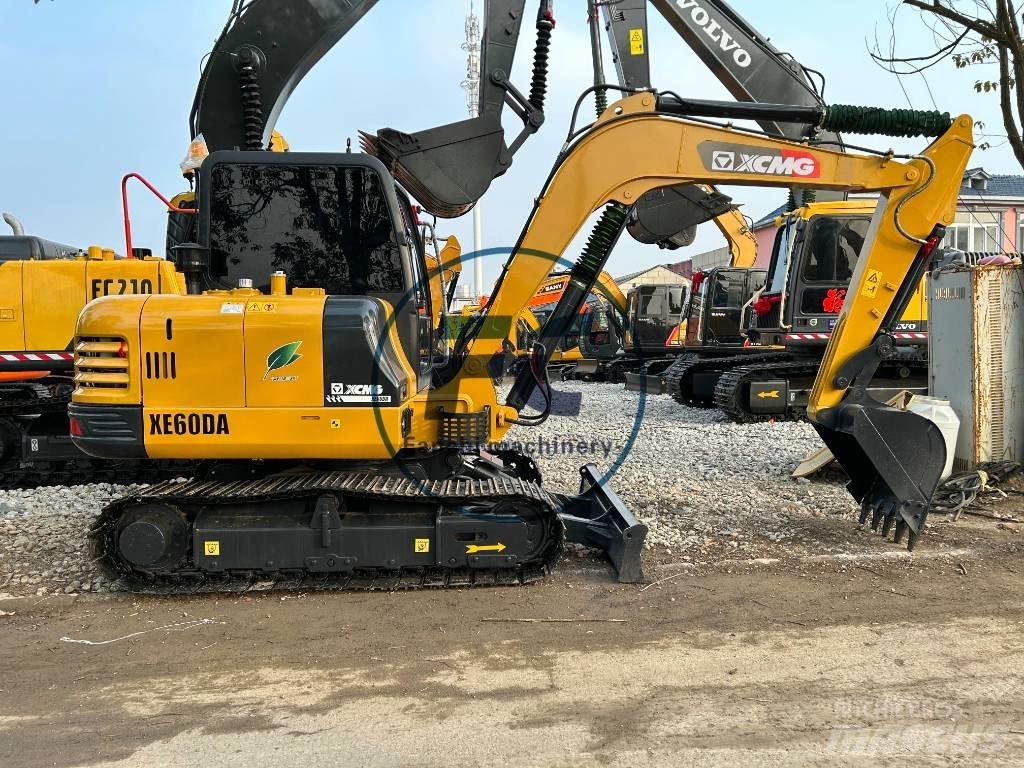 XCMG XE 60 DA ミニ油圧ショベル 7t以下（ミニユンボ・ミニディガー）
