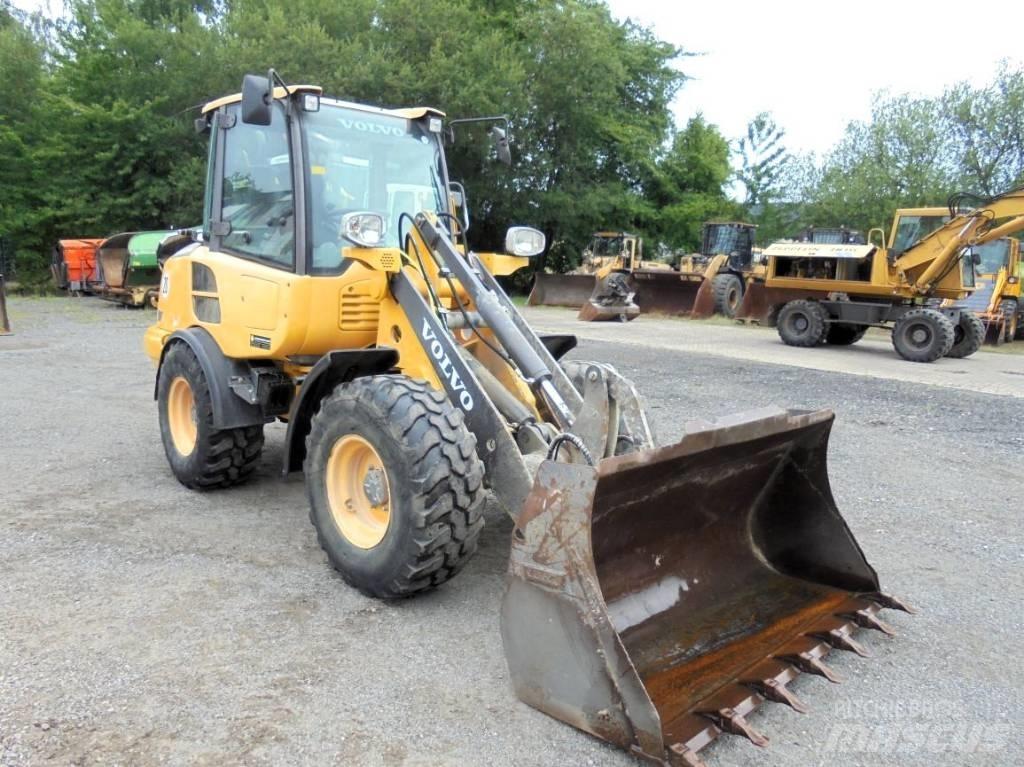 Volvo L 25 F ホイールローダー・タイヤショベル