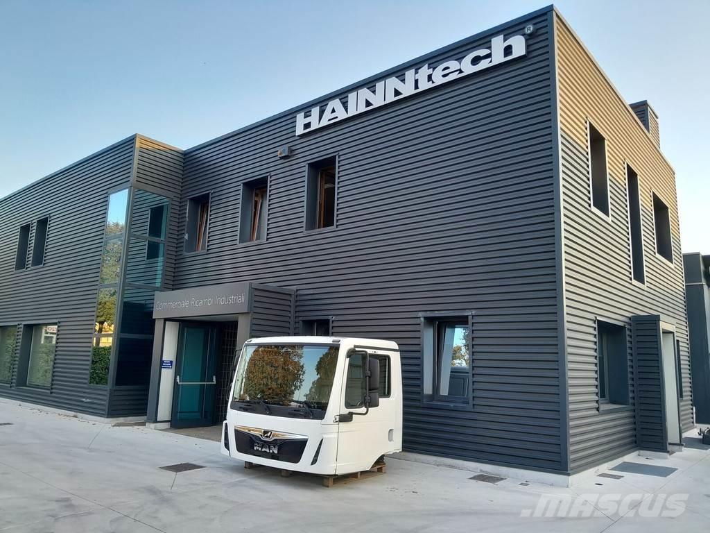 MAN DAY CAB キャビン及び内装