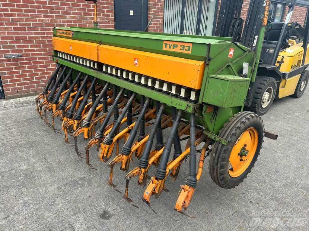 Amazone D7 Type 33 ドリル