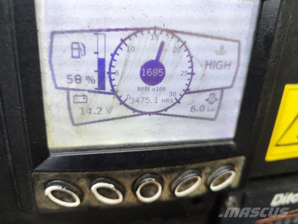 Ditch Witch JT9 サーフェイスドリルリグ