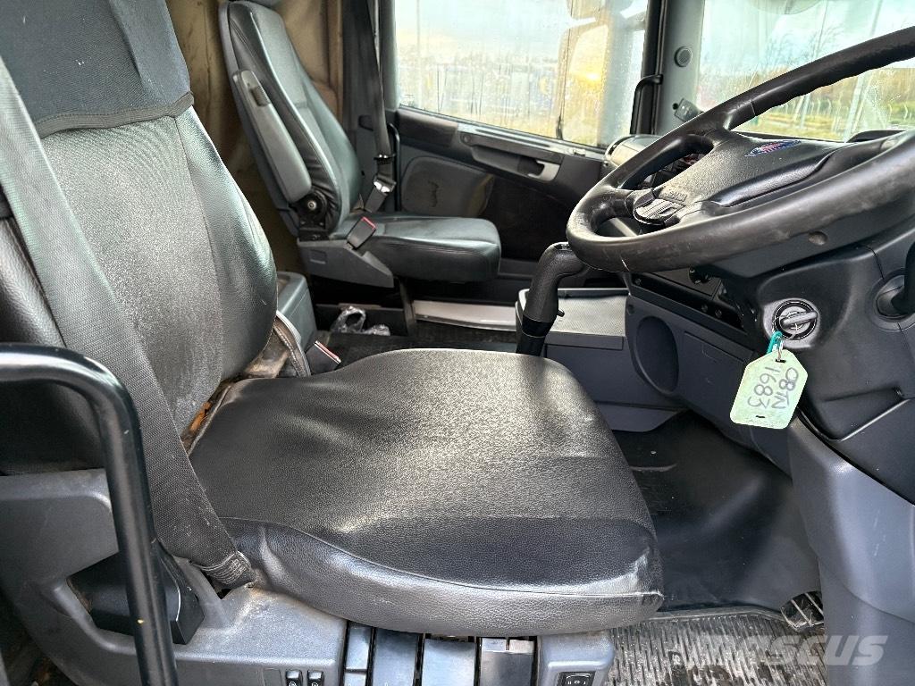 Scania R 480 コンバイン／バキュームトラック