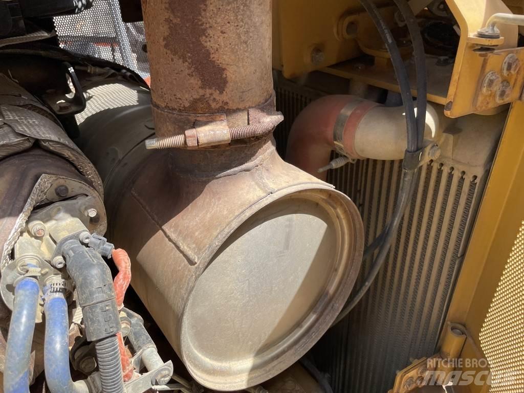CAT D6T LGP ブルドーザー