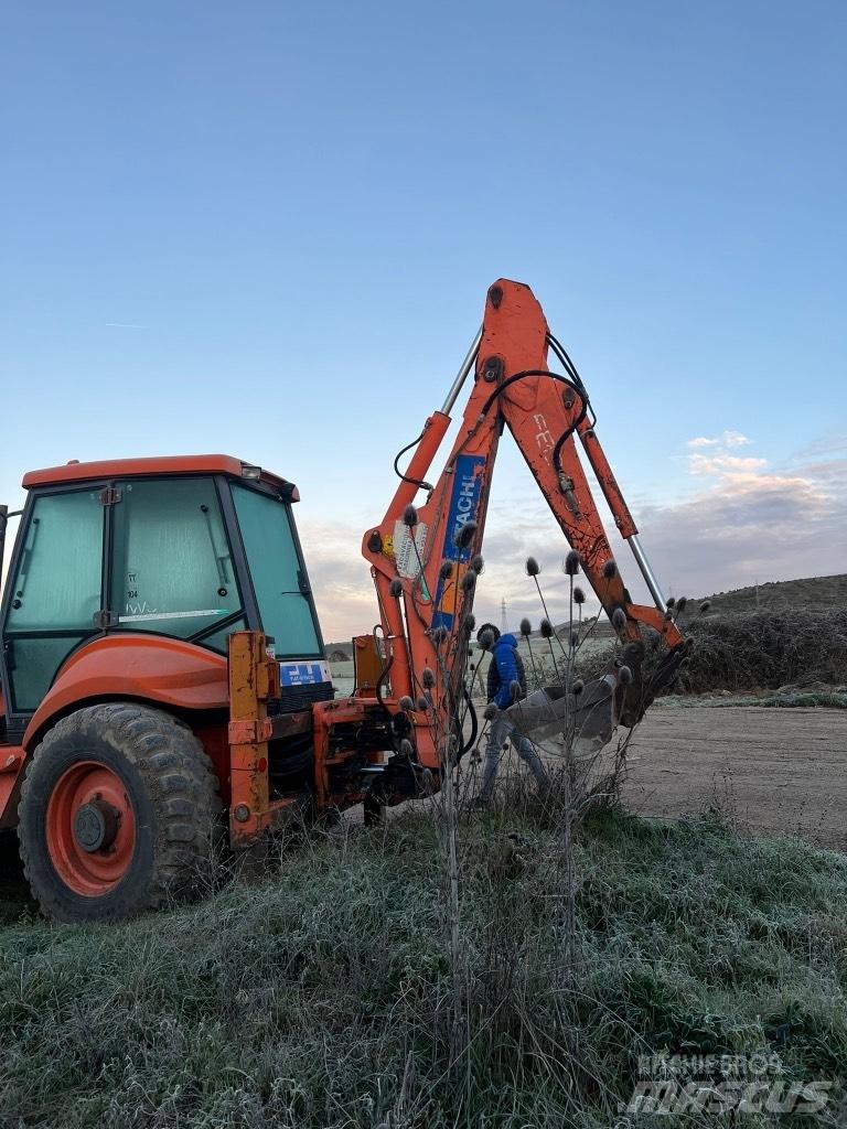 New Holland FB 200 バックホーローダー
