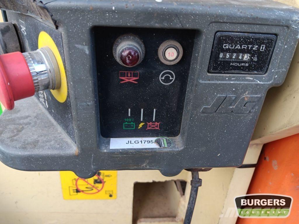 JLG 2646ES シザースリフト