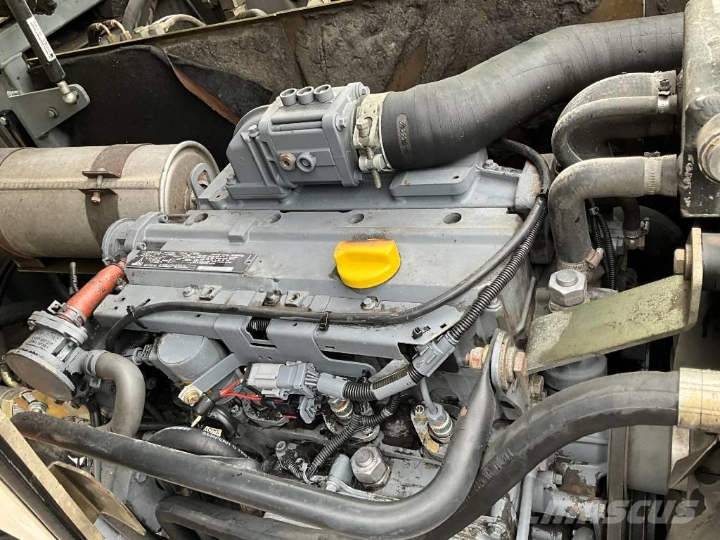 Terex TW 85 ホイール式油圧ショベル（パワーショベル・ユンボ・バックホー）