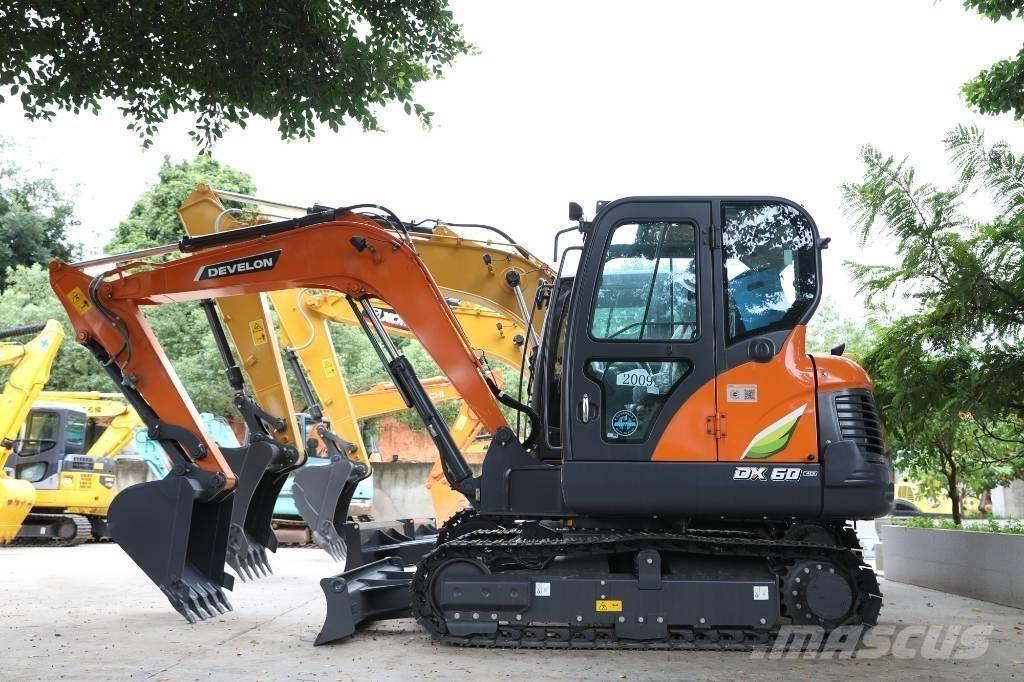 Doosan DX 60-10 ミニ油圧ショベル 7t以下（ミニユンボ・ミニディガー）