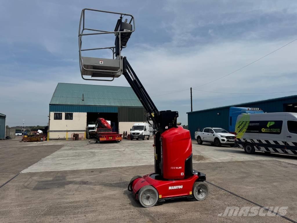 Manitou 100 VJR 垂直昇降型リフト