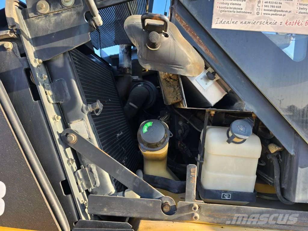 CAT 908 ホイールローダー・タイヤショベル