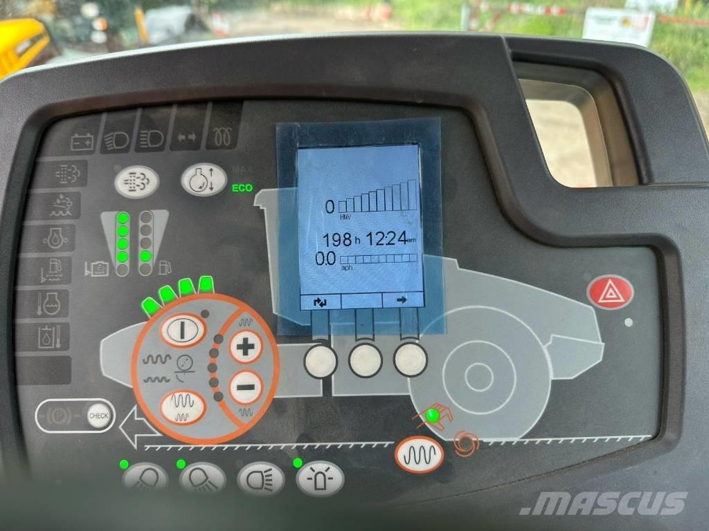 Hamm HC 130i 振動ローラ