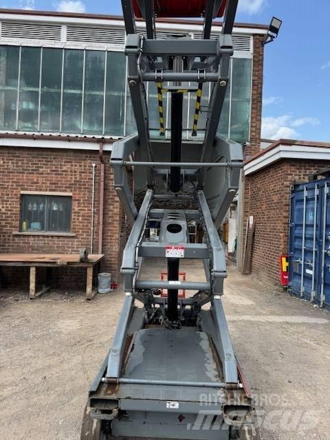 SkyJack SJ 4632 シザースリフト