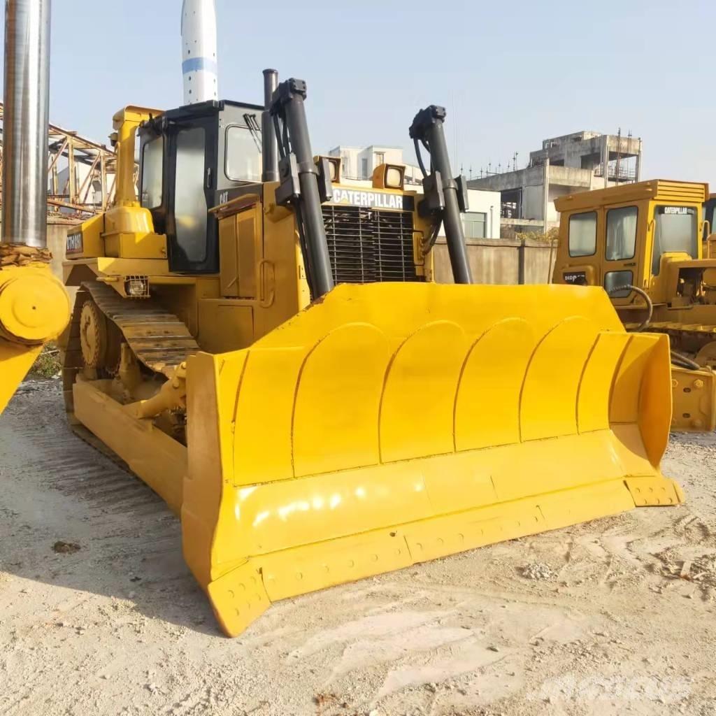 CAT D7H ブルドーザー
